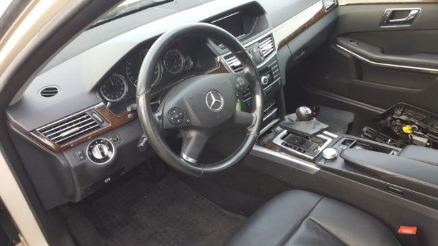 Mercedes E, 2.2l Dyzelinas, Universalas 2011m